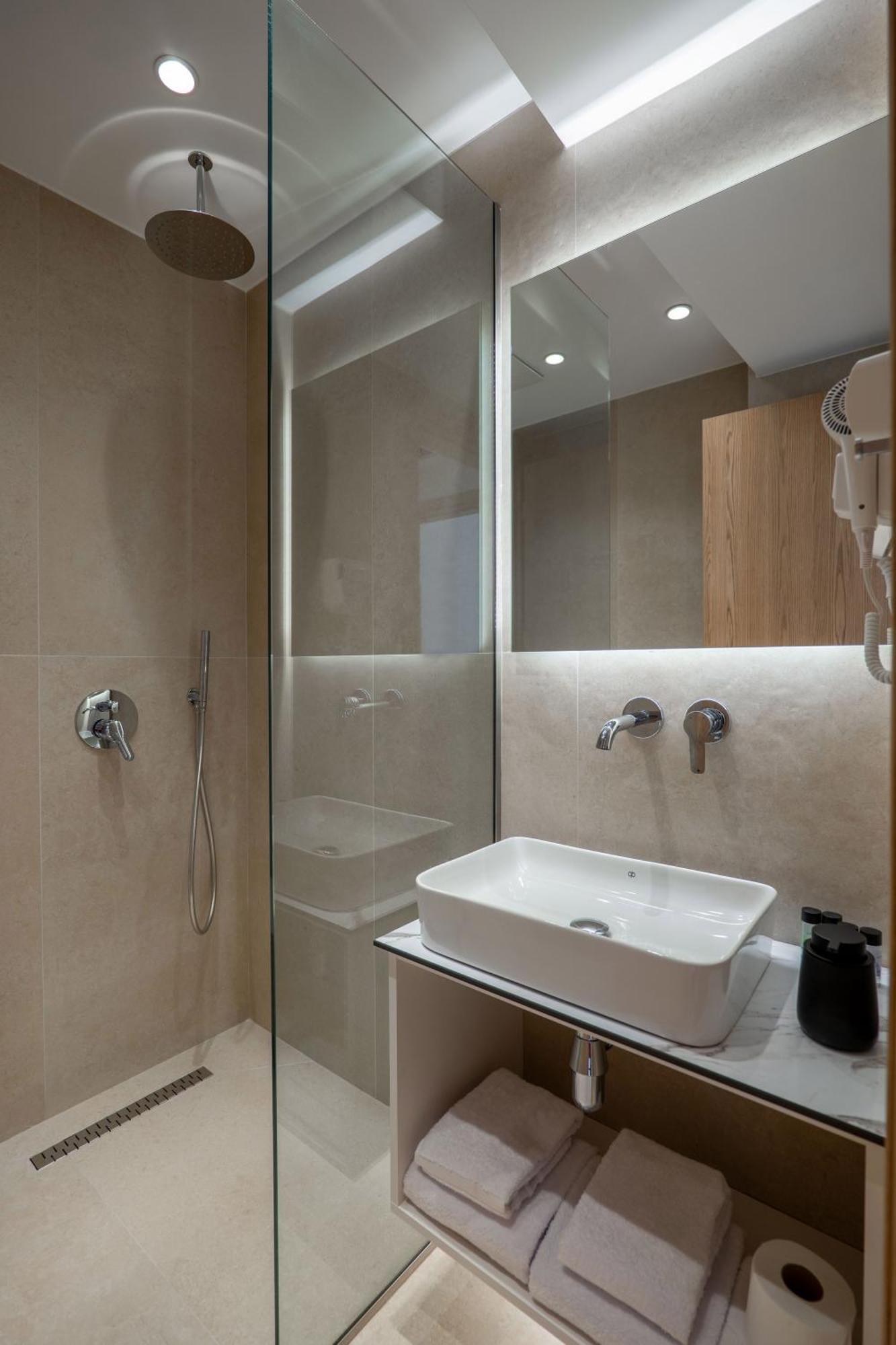 Austin Boutique Hotel Sarande Exterior photo